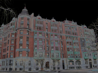 Charlegsate Hotel in Boston Dark Side
